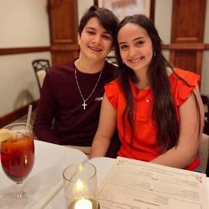 Meet your Posher, Avery